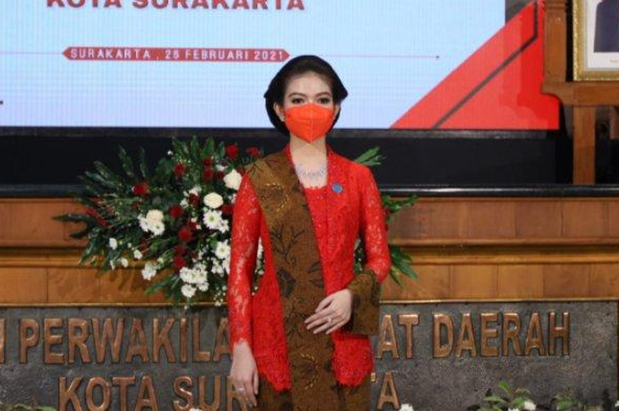 Istri Gibran Rakabuming, Selvi Ananda di acara pelantikan Gibran sebagai Wali Kota Solo, Jumat (26/2/2021). 
