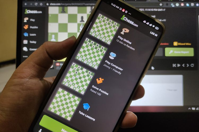 ilustrasi aplikasi catur di Chess.com