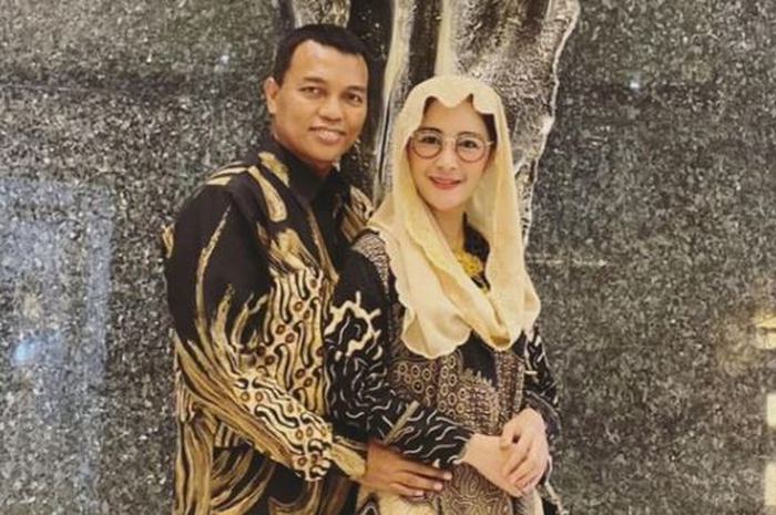 Uut Permatasari dan Tri Goffarudin Pulung