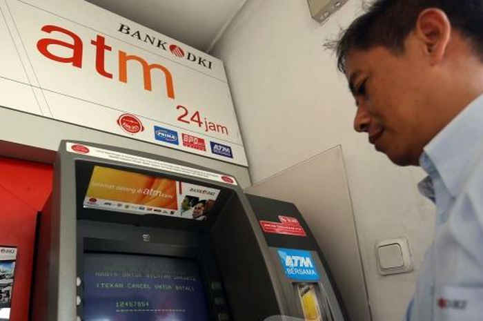 Ilustrasi. Tahap 2 Bantuan Rp 1 Juta Sudah Bisa Diambil, Jangan Kaget Pas Cek Saldo ATM Jadi Nambah