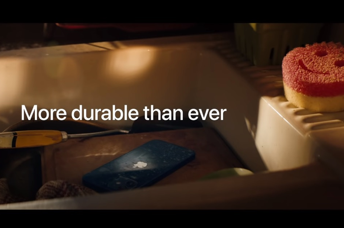 iPhone 12 di video promosi 'cook'