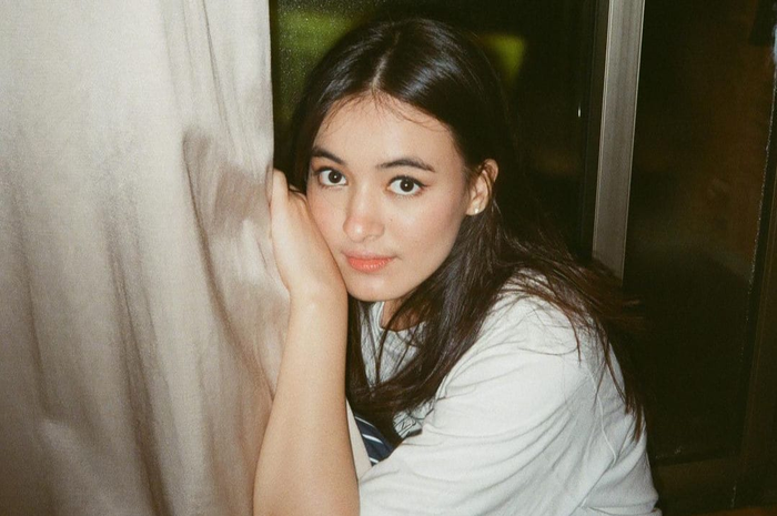 Tips make up simple ala Mawar De Jongh