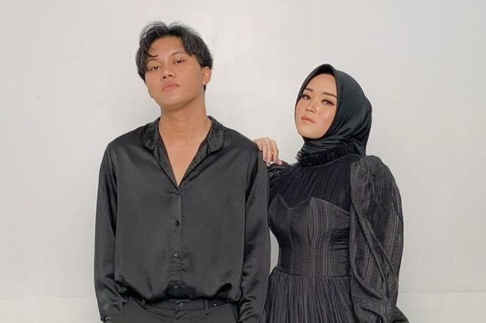 Rizky Febian dan Putri Delina