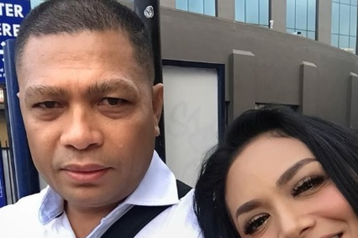 Krisdayanti dan Raul Lemos