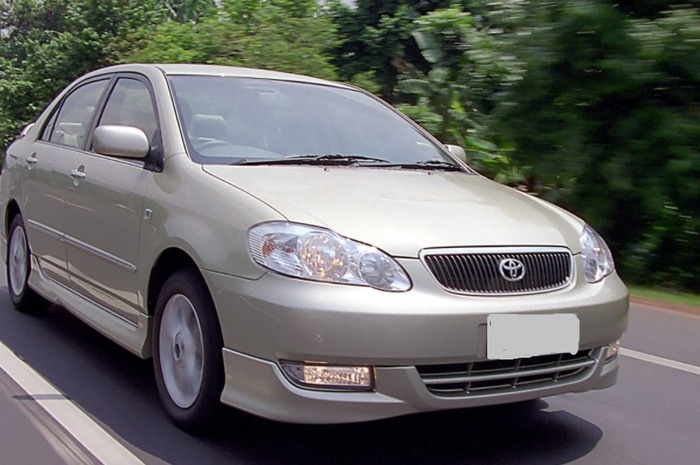 Ilustrasi Toyota Corolla Altis Bekas