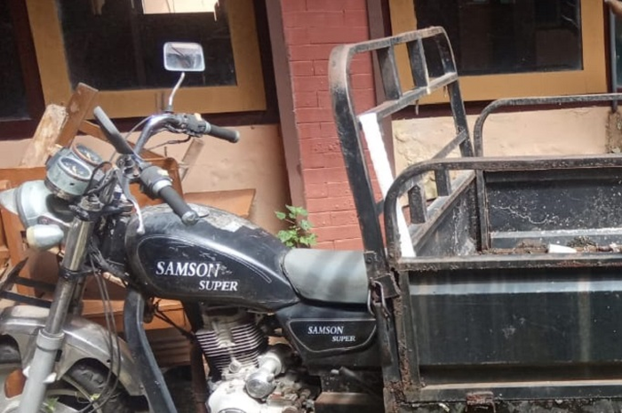 Cocok Buat Usaha Bisa Bawa Barang Banyak, Motor Roda 3 Dilelang Murah Meriah