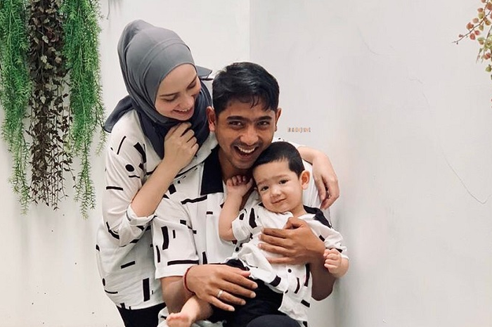 Keluarga Arya Saloka