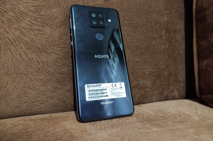 Sharp Aquos Sense4 Plus