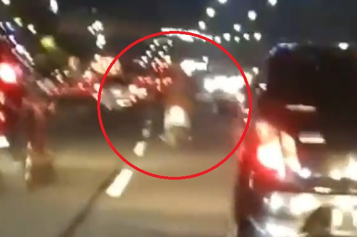 Pemotor masuk jalan Tol Dalam Kota
