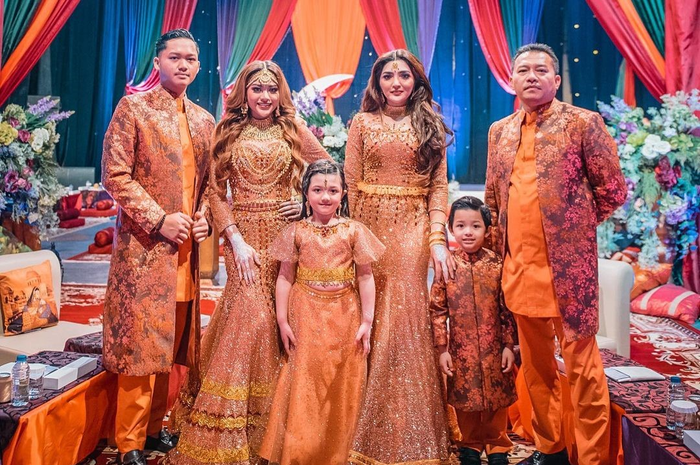 Keluarga The Hermansyah A6
