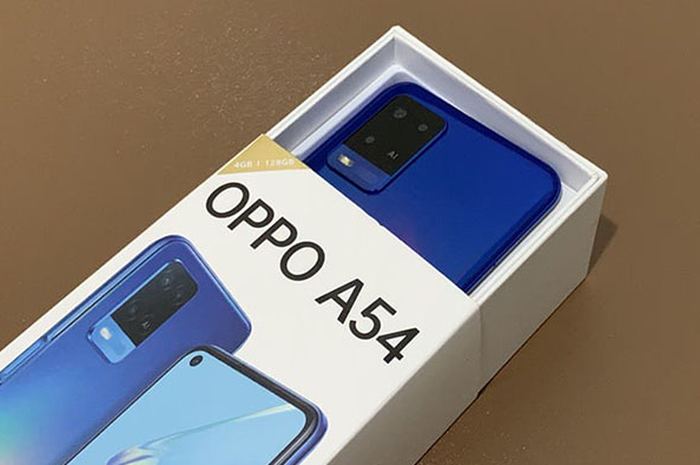 Kotak Oppo A54