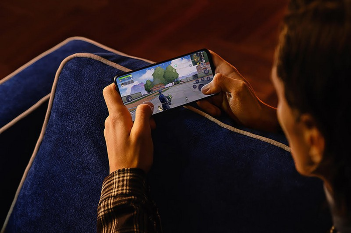 Riset temukan 4 game yang sering dimainkan selama Ramadan kemarin (on pic: OPPO Reno5 F)
