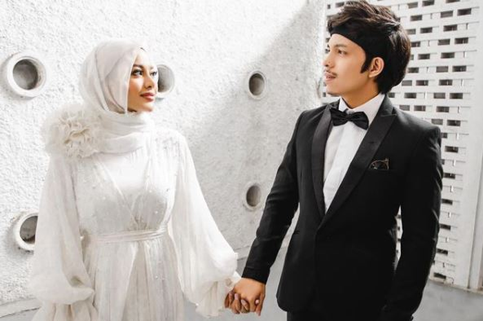 Atta Halilintar harus berpisah dari Aurel Hermansyah karena positif Covid-19 lagi