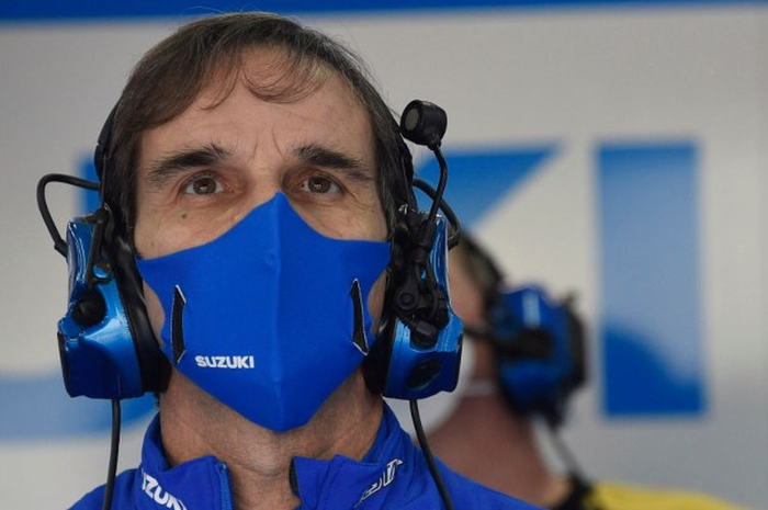 Mantan Bos tim Suzuki Ecstar, Davide Brivio menjelaskan perbedaan tugas antara pembalap MotoGP dan F1.