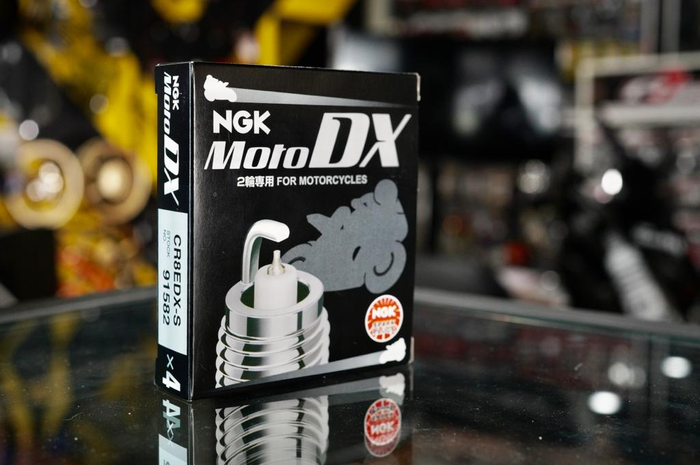 PT NGK Busi Indonesia kenalkan busi baru, power makin agresif segini harganya.