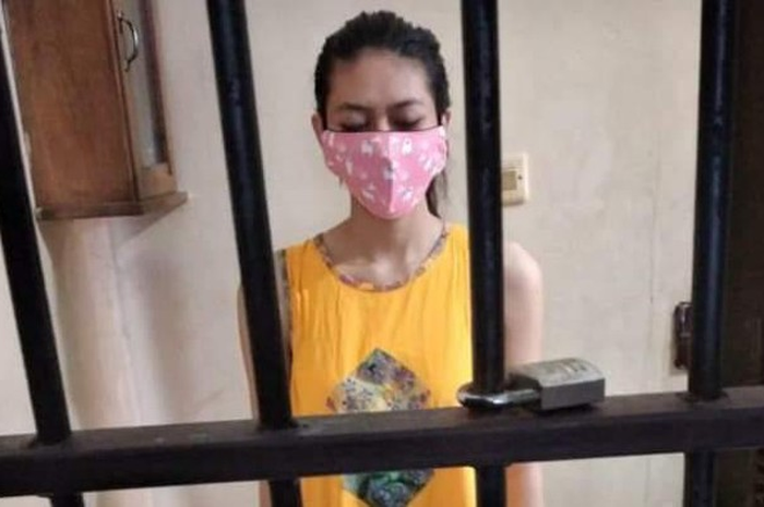 Foto Nani, tersangka pengirim sate beracun
