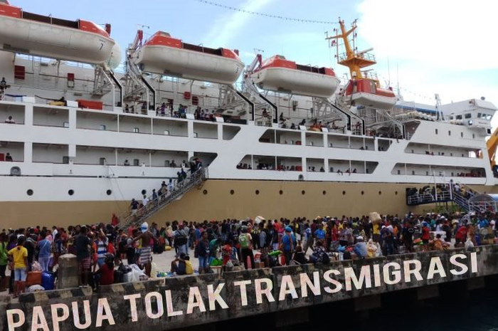 Keberadaan suku Jawa di Papua jadi buah simalakama setelah KKB Papua ancam musnahkan seluruh suku Jawa di Papua, ternyata begini sejarah keberadaan suku Jawa di Bumi Cendrawasih