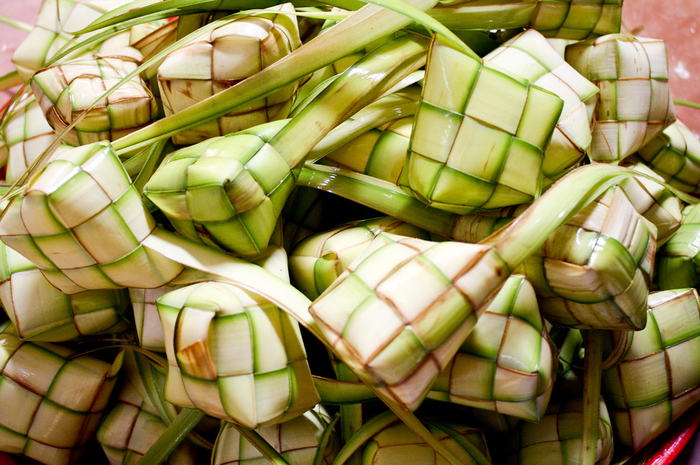 Ketupat saat Idulfitri