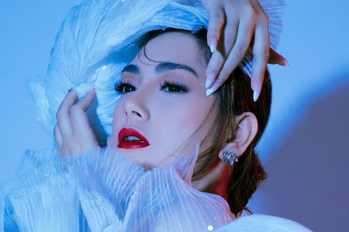 Celine Evangelista