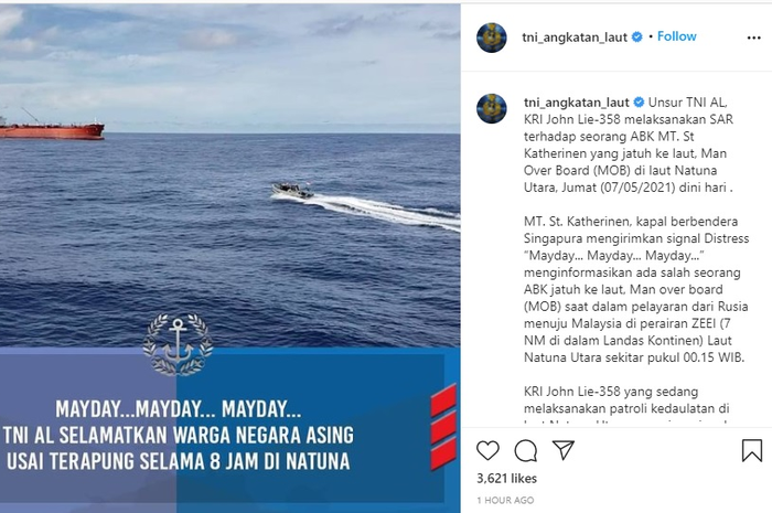 KRI John Lie-358 selamatkan ABK kapal Singapura yang jatuh ke Laut Natuna Utara.