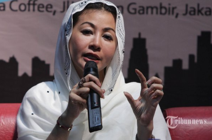 Pernah Jadi Bintang Sinetron, Inilah Biodata dan Profil Lengkap Hasnaeni Moein, Sang Wanita Emas.
