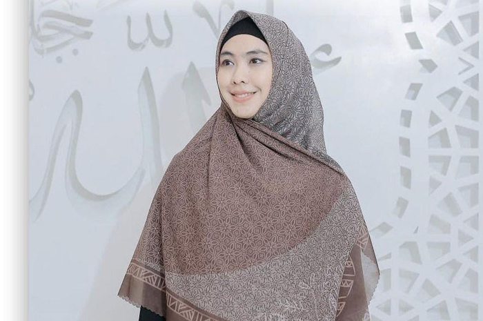 Oki Setiana Dewi