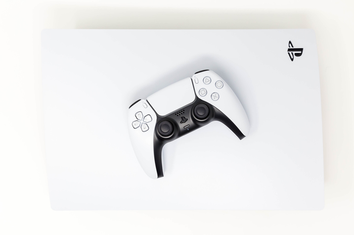 Ilustrasi kontroler DualSense PS5