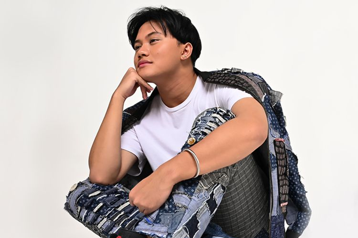 Penyanyi Rizky Febian merilis singel bertajuk Seperti Kisah 