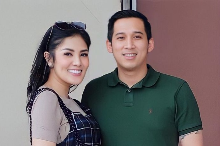 Nindy Ayunda dan Askara Prasady Harsono