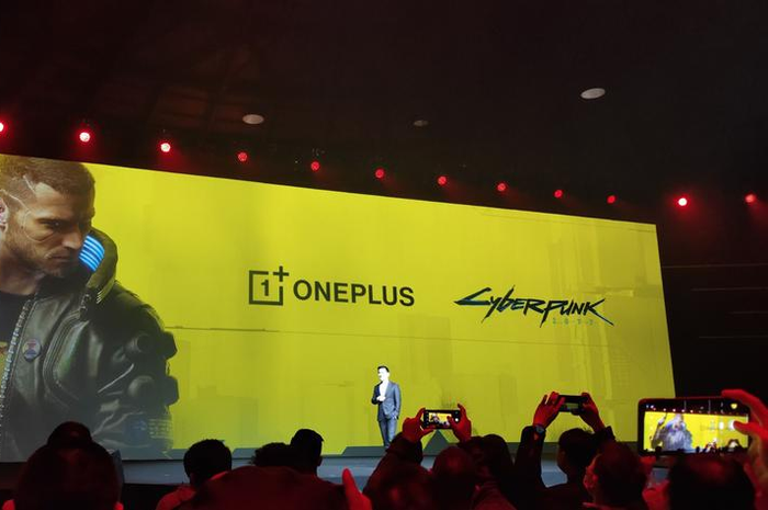 Acara Peluncuran Oneplus Watch bertema Cyberpunk
