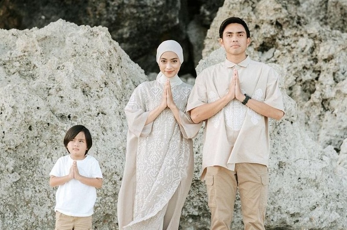 Ayudia Bing Slamet, Ditto Percussion dan Dia Sekala Bumi