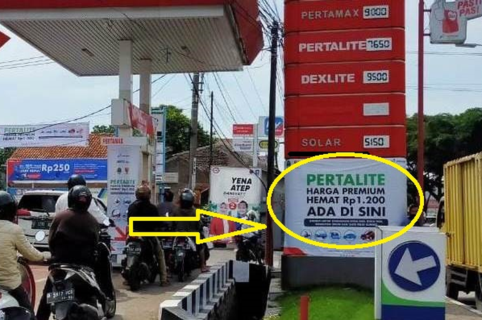 Promo Pertalite seharga Premium. Dalam rangka mengajak masyarakat ganti bensin Premium ke Pertalite