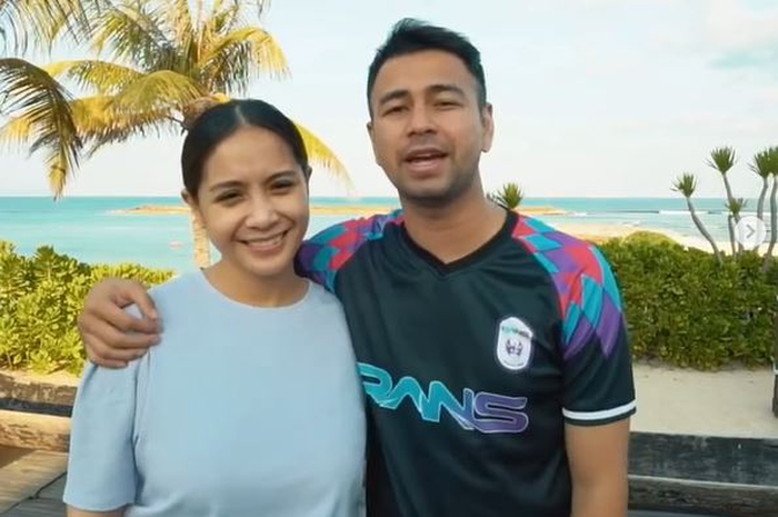 Raffi Ahmad dan Nagita Slavina saat sedang berlibur ke Pulau Dewata