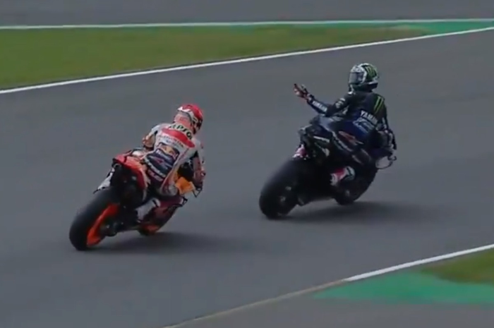 Memanas, video pembalap tim Repsol Honda, Marc Marquez bikin geram Maverick Vinales di sesi kualifikasi MotoGP Italia 2021.