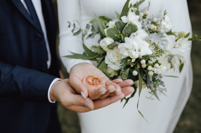 Ilustrasi pengantin