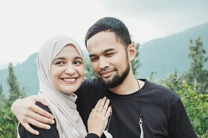 Shireen Sungkar dan Teuku Wisnu