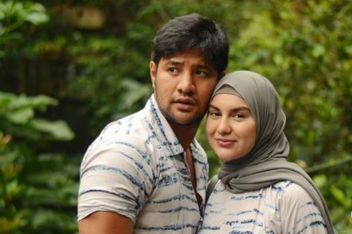 Ammar Zoni dan Irish Bella