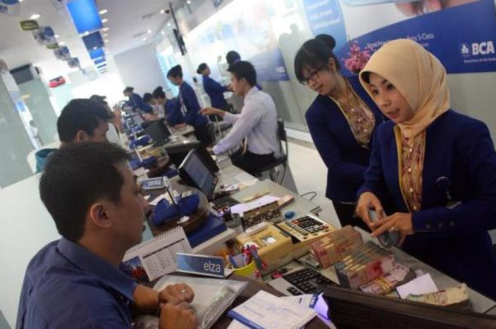 Ilustrasi. Kartu ATM BCA Dengan Ciri Ini Akan Diblokir 1 Desember 2021, Buruan Ganti Dengan Yang Baru Begini Caranya