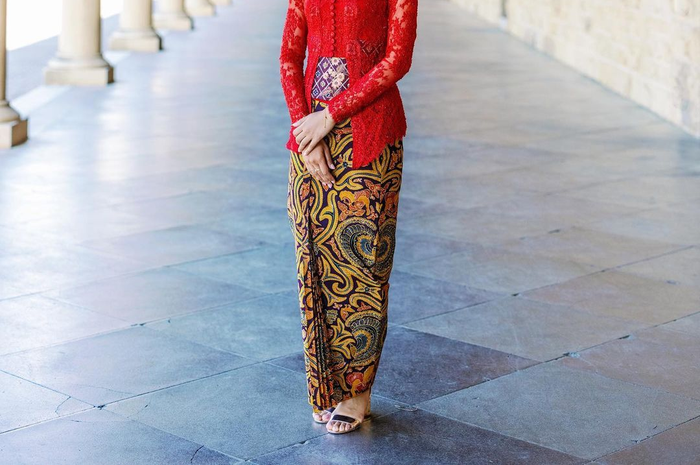Penampilan manis Maudy Ayunda saat lulus S2 dari Stanford University