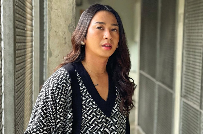 Jovi Adhiguna membagikan beauty hack 