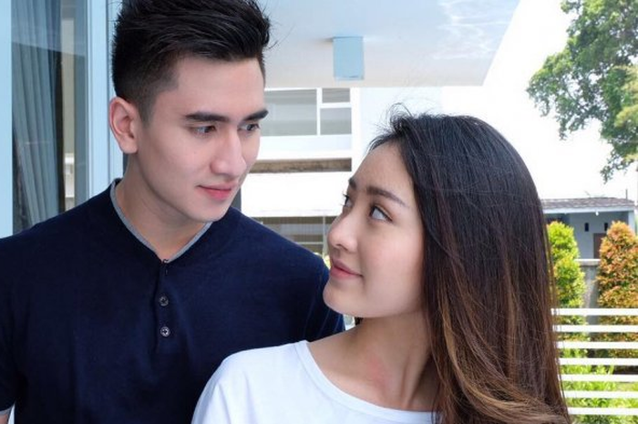 Verrell Bramasta dan Natasha Wilona 