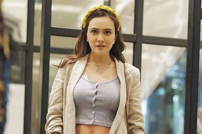 Shandy Aulia