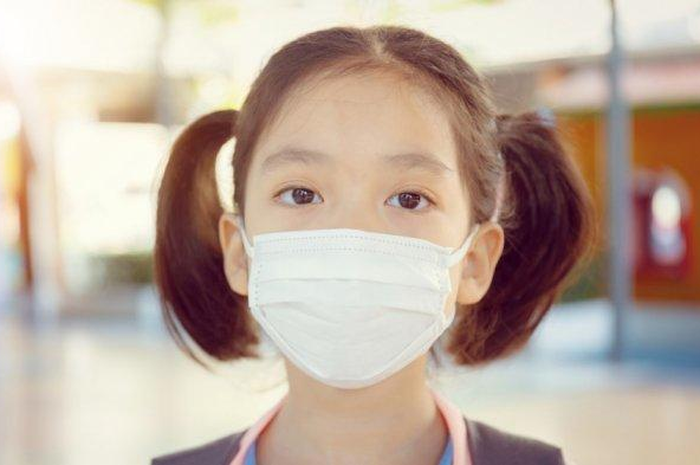 Ilustrasi anak-anak pakai masker