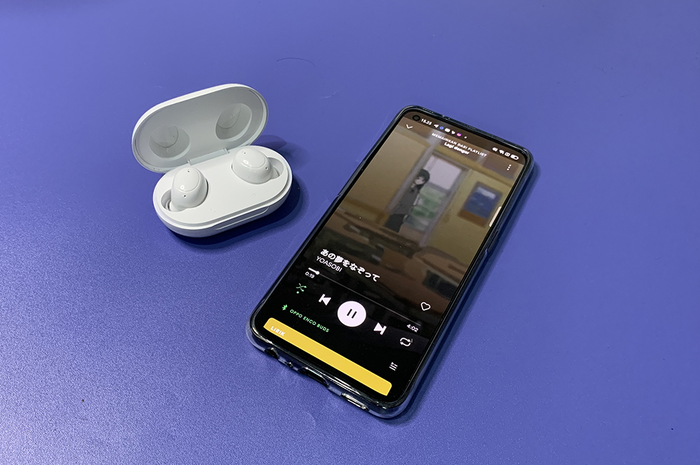 Oppo Enco Buds terpairing dengan Reno5