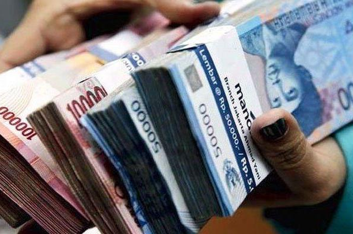Foto ilustrasi uang pinjaman online (pinjol)