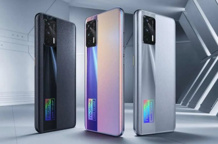 Tampilan realme GT 5G yang sudah meluncur secara global.