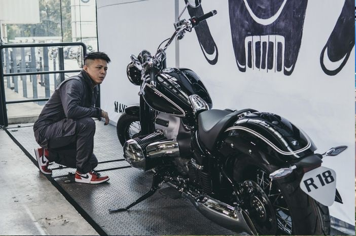 Ariel Noah pecinta BMW R 18 banting stir jadi teknisi