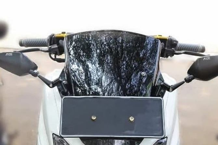 Spion KTC dan windshield Kytaco untuk Yamaha NMAX