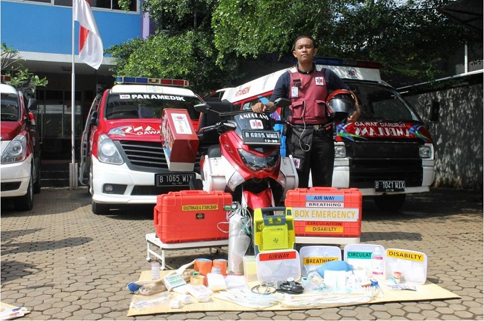 Yamaha NMAX diubah jadi motor ambulans, bisa buat menangani pasien Covid-19 di rumah?