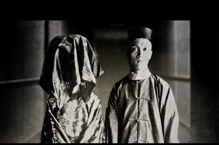 Ilustrasi pernikahan hantu di China